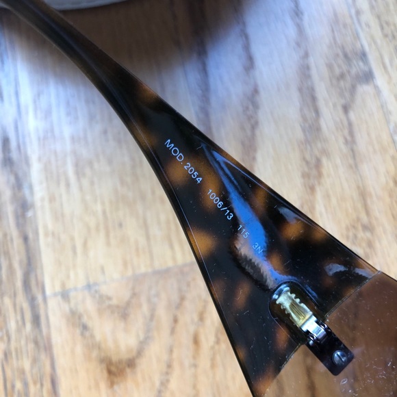 Versace Tortoise Shell Sunglasses 2054 - Picture 3 of 8